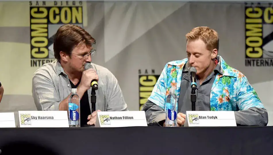 Movie Pilot - Why You Should Be Excited for Nathan Fillion's Fan-Themed Web Series 'Con Man'