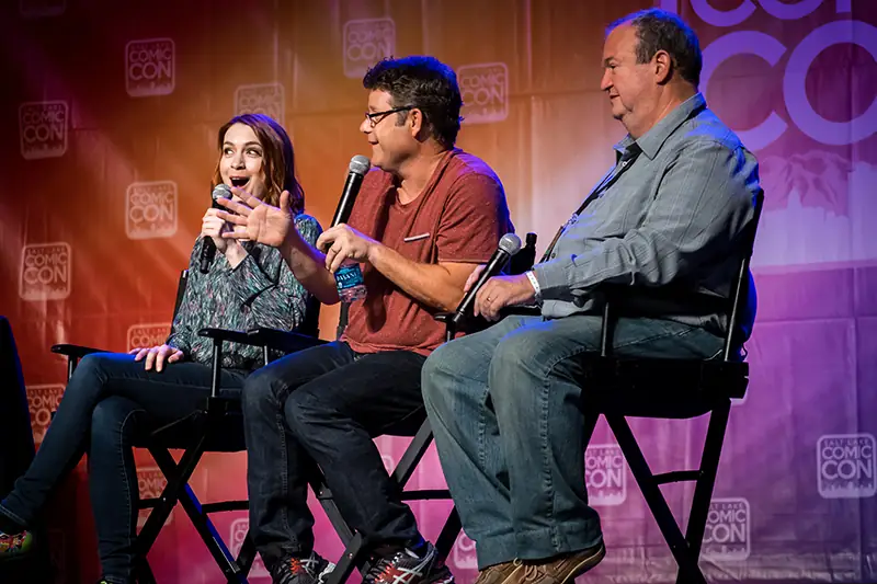 Slug Magazine - ALAN TUDYK’S “CON MAN” IS FULL OF STARS AND LAUGHS